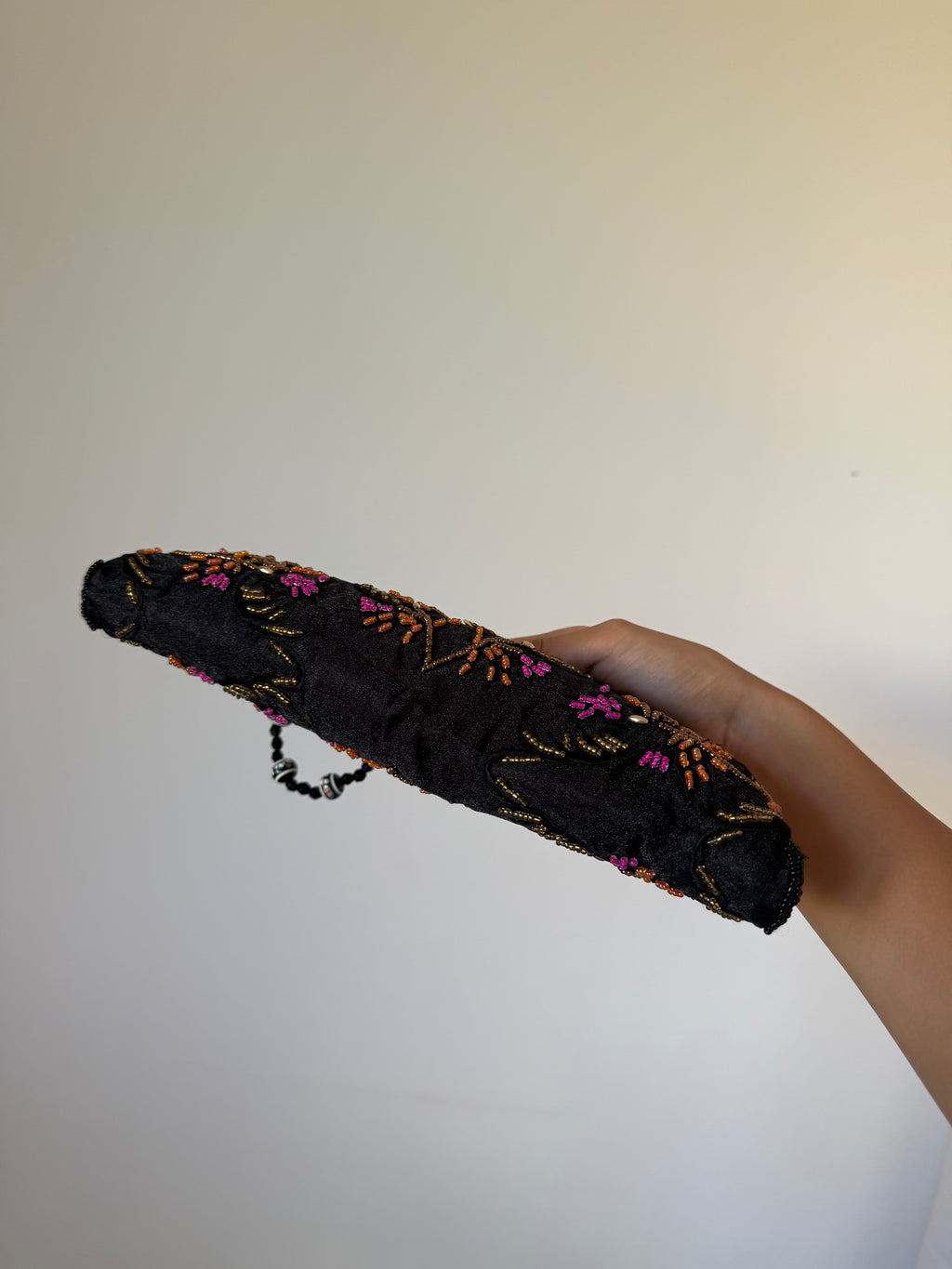 Black Floral Beaded Kiss-Lock Bag