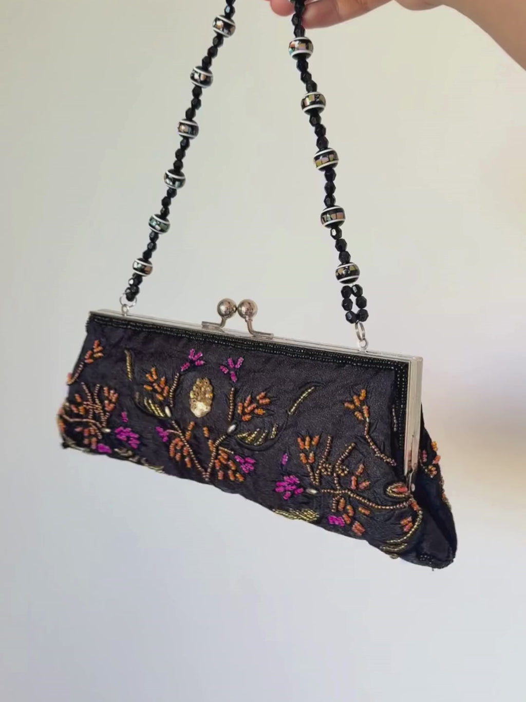 Black Floral Beaded Kiss-Lock Bag